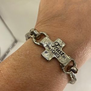 Sliver tone bracelet  that says (Trust in the Lord) Christian jewelry